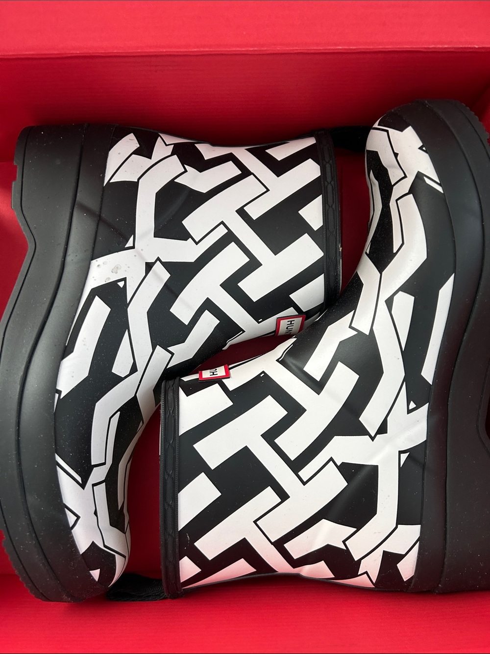 Hunter Women’s Black & White Geometric Rain Boots